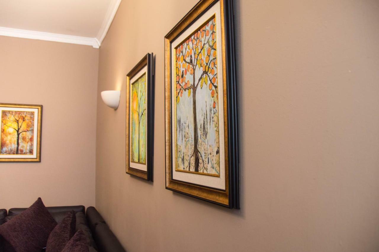Montgomery Apartments - Crighton Единбург Екстер'єр фото