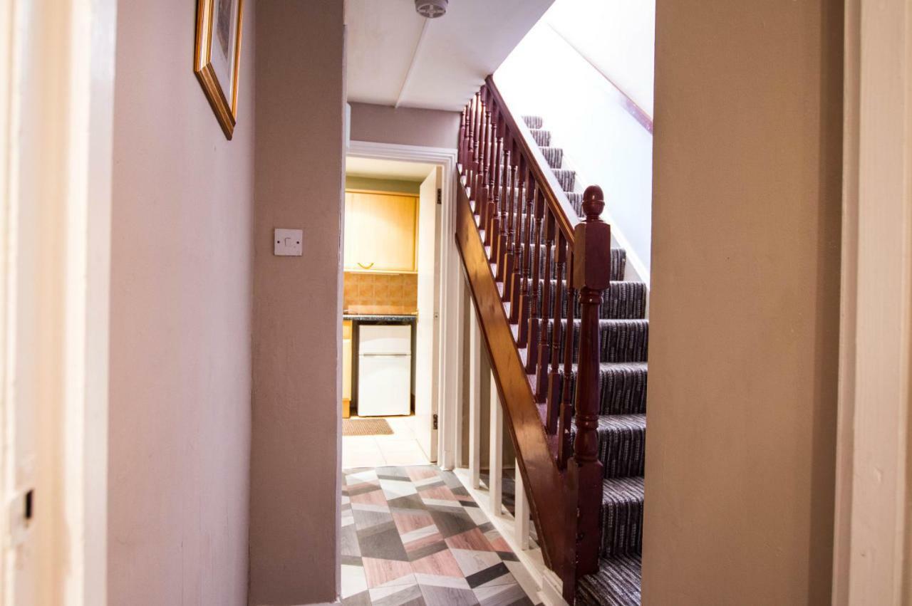 Montgomery Apartments - Crighton Единбург Екстер'єр фото